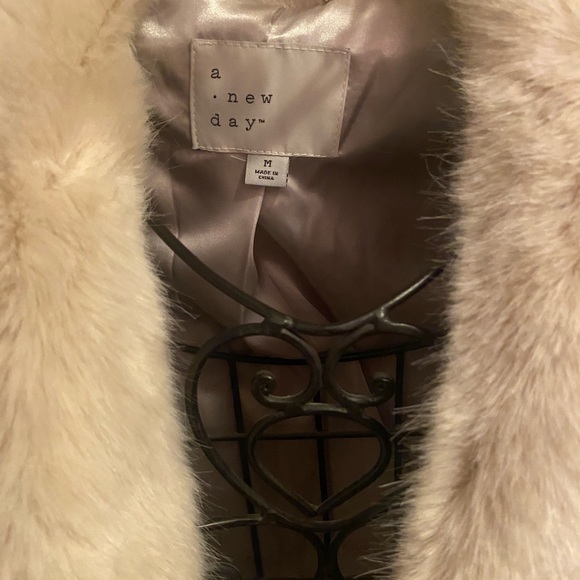 A New Day Faux Fur coat - Picture 3 of 7